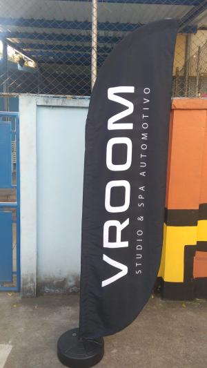 Wind Banner Completo Personalizado Tam P TECIDO OXFORD 1,95 mts x 0,65 mts  DUPLA-FACE C/ ESTRUTURA DESMONTÁVEL FORMATO FACA, PENA, VELA, ESPECIAL E RETANGULAR Produção de Grandes quantidades, favor consultar Preço, Prazo e Frete